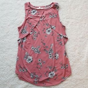 Beautiful soft pink tank top.